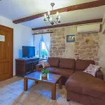 Vugec Apartment *