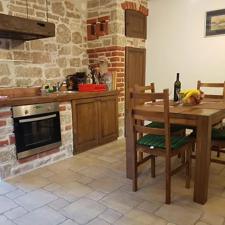Vugec Apartman Betina (Sibenik-Knin)