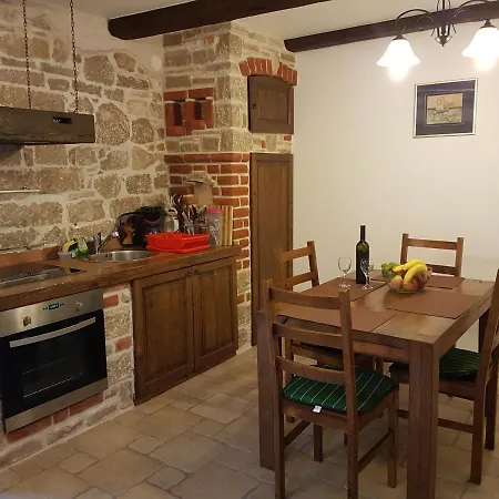 Vugec Apartman *