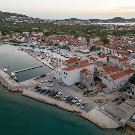 Vugec Betina (Sibenik-Knin)