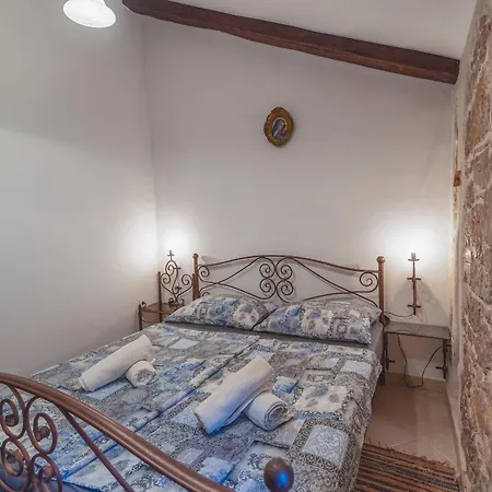 Vugec Apartman Betina (Sibenik-Knin)