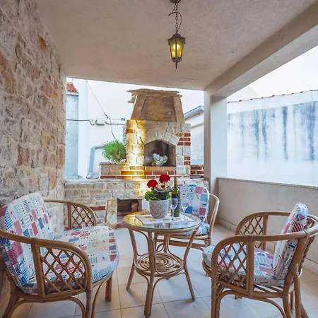 Vugec * Betina (Sibenik-Knin)
