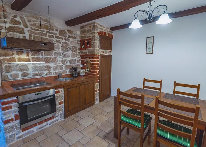 Vugec Betina (Sibenik-Knin)