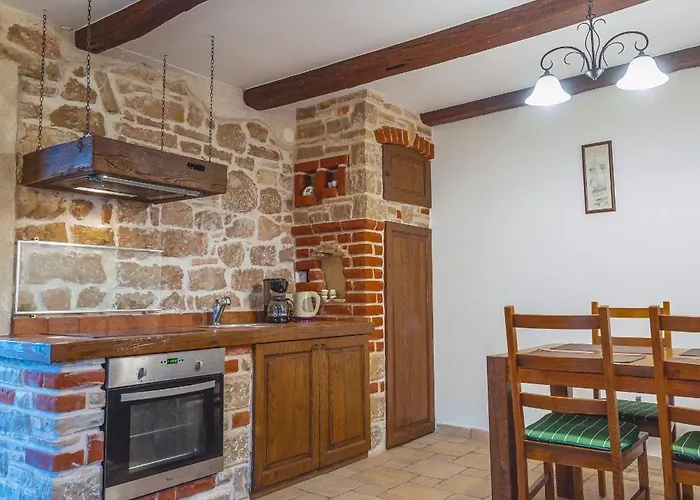 Appartamento Vugec Betina (Sibenik-Knin)